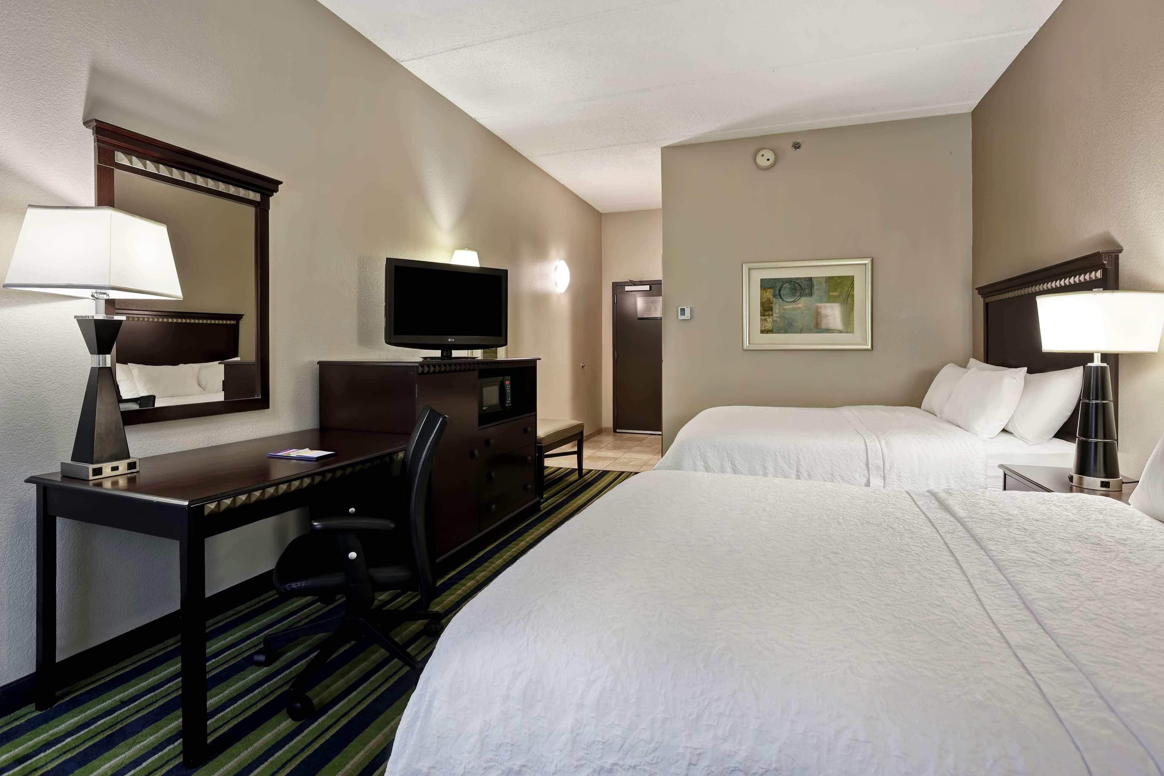 Hampton Inn Atlanta-Woodstock Zewnętrze zdjęcie