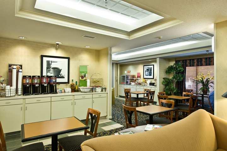 Hampton Inn Atlanta-Woodstock Zewnętrze zdjęcie